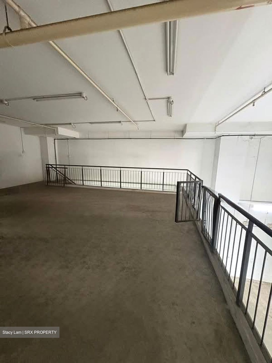 E9 Premium (D27), Factory #547248941